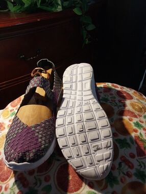 Woven Slip-On Comfort Shoe - Purple and Gray